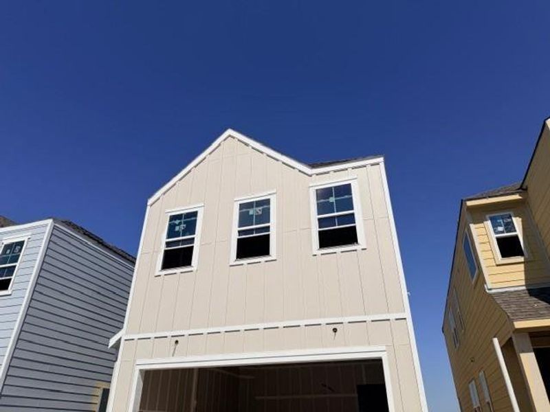 Two-story home with 4 bedrooms, 2.5 baths and 2 car garage