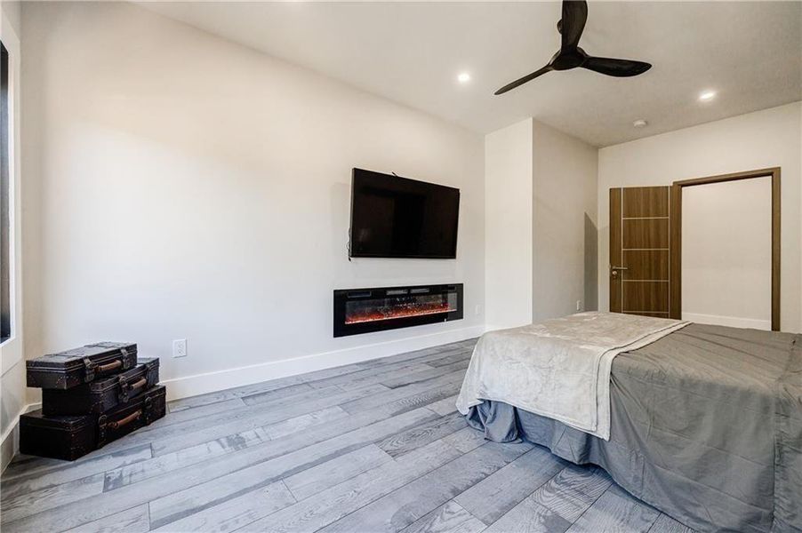 Furnished interior view inside a new home in , Marietta (Image 29).