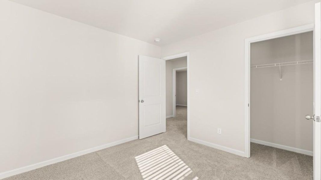 Spacious, unfurnished interior of a new home in Pointe Park, Union City (Image 20).