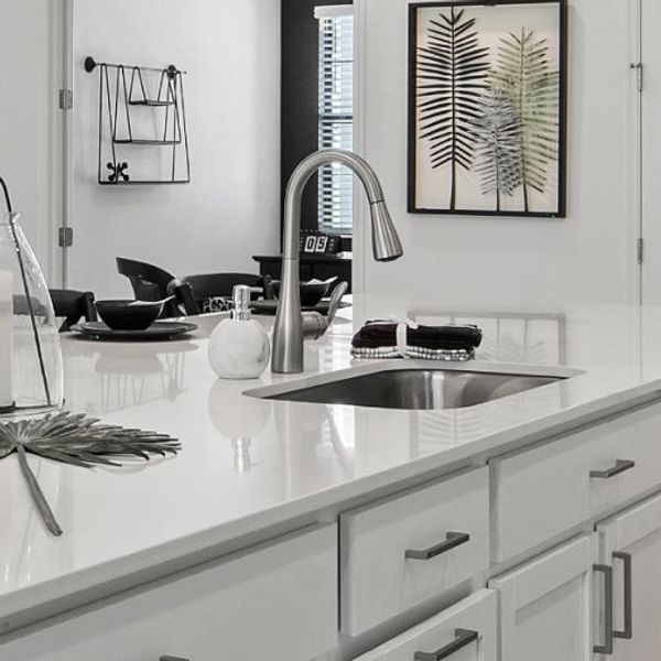 Lorraine-Lakes Estate Homes Sunset Kitchen Lorraine-Lakes Estate Homes Sunset Kitchen