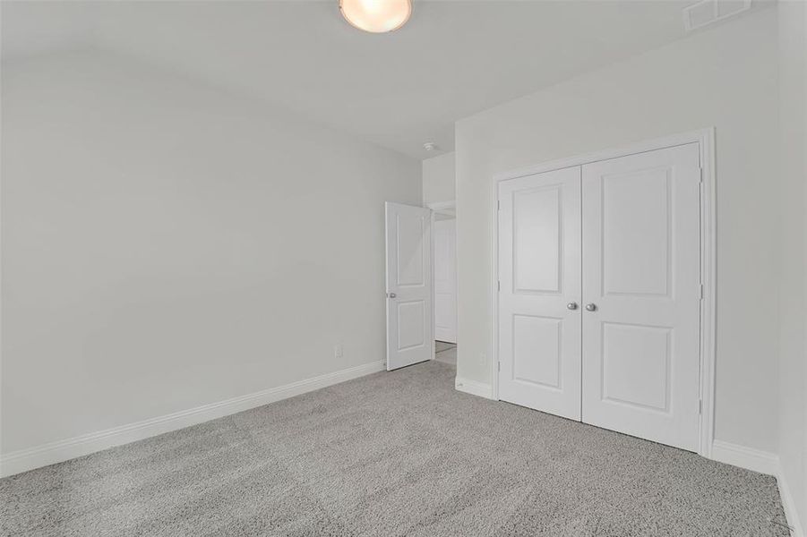 Spacious, unfurnished interior of a new home in , Princeton (Image 13).