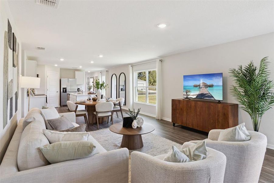 Furnished interior view inside a new home in , Tavares (Image 10).