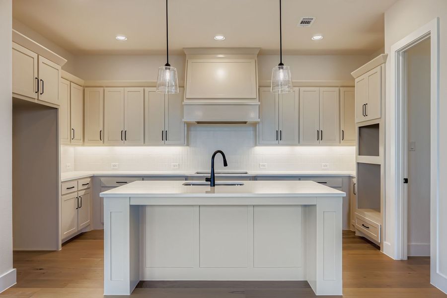 4408 Lamplight - Kitchen 4408 Lamplight - Kitchen