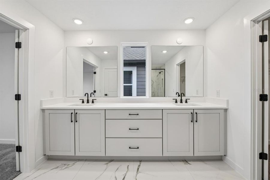 Furnished interior view inside a new home in Northlake Traditional, Winter Garden (Image 19). Furnished interior view inside a new home in Northlake Traditional, Winter Garden (Image 19).