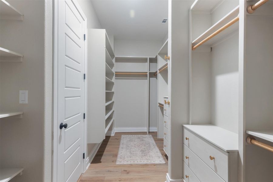 Furnished interior view inside a new home in , Bastrop (Image 23). Furnished interior view inside a new home in , Bastrop (Image 23).