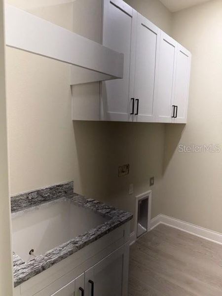 Image 21 of a home in .