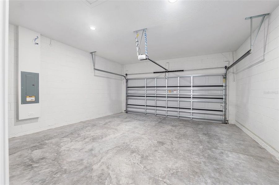 Spacious, unfurnished interior of a new home in , Ocala (Image 53). Spacious, unfurnished interior of a new home in , Ocala (Image 53).