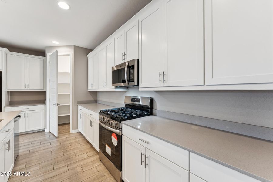 006-kitchen 006-kitchen