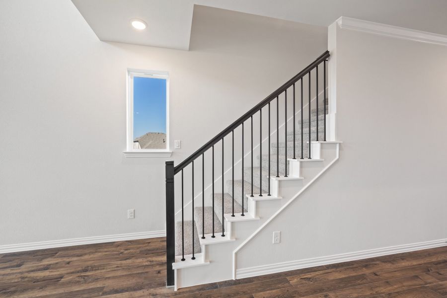 Spacious, unfurnished interior of a new home in Elevon, Lavon (Image 16).