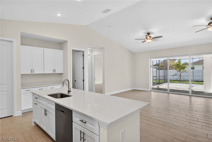 Furnished interior view inside a new home in Cape Coral, Cape Coral (Image 8).