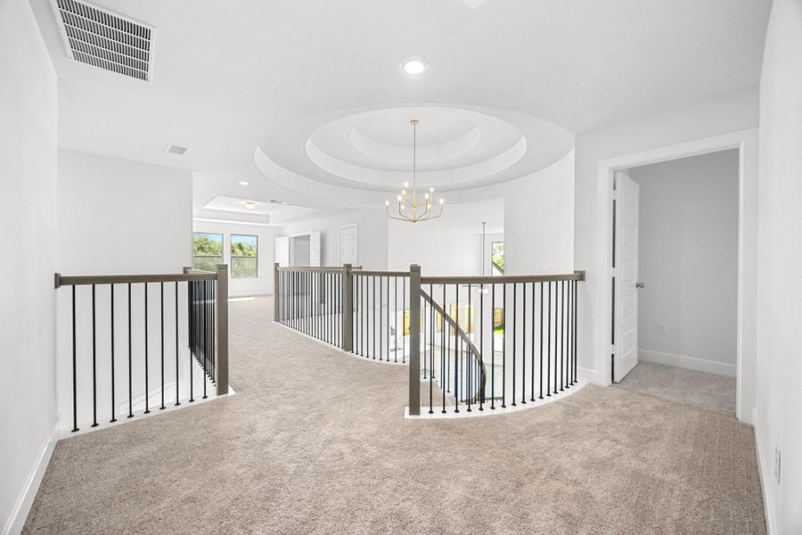 Spacious, unfurnished interior of a new home in Parmer Ranch, Georgetown (Image 25).