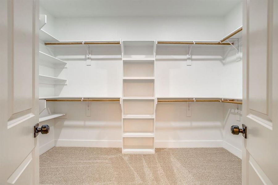 Spacious, unfurnished interior of a new home in , Runaway Bay (Image 31). Spacious, unfurnished interior of a new home in , Runaway Bay (Image 31).