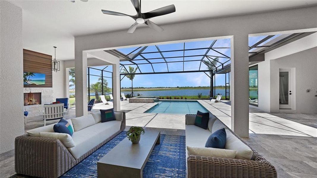Exterior details and patio area of a home in , Venice (Image 24).