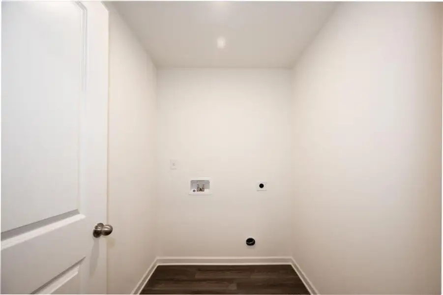 Spacious, unfurnished interior of a new home in , Lizella (Image 17). Spacious, unfurnished interior of a new home in , Lizella (Image 17).