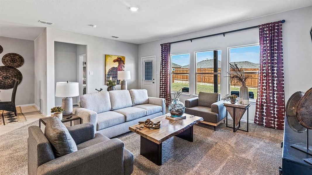 Furnished interior view inside a new home in Bella Vista, Granbury (Image 21).