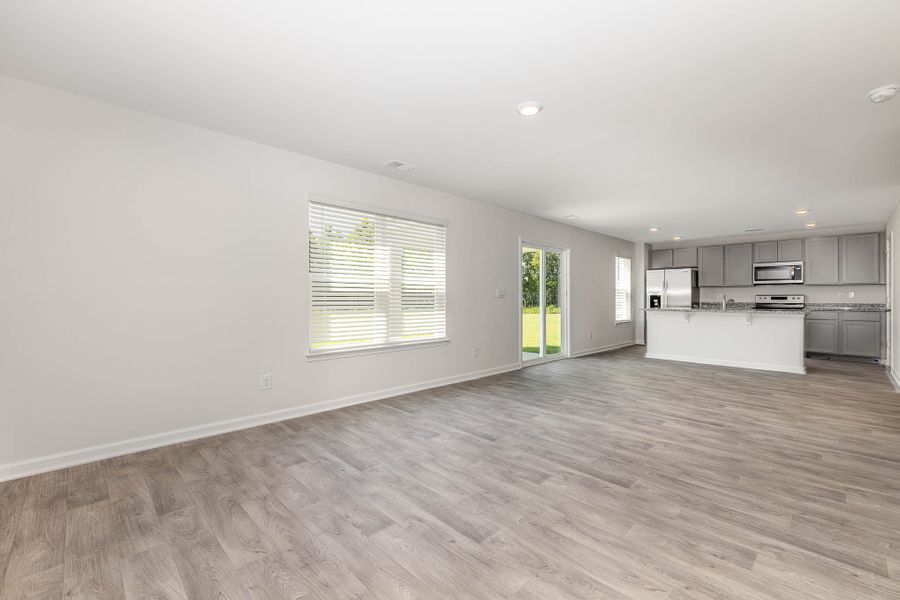 Representative unfurnished interior of a home built from the PENWELL by D.R. Horton in South Haven, Camden (Image 15).
