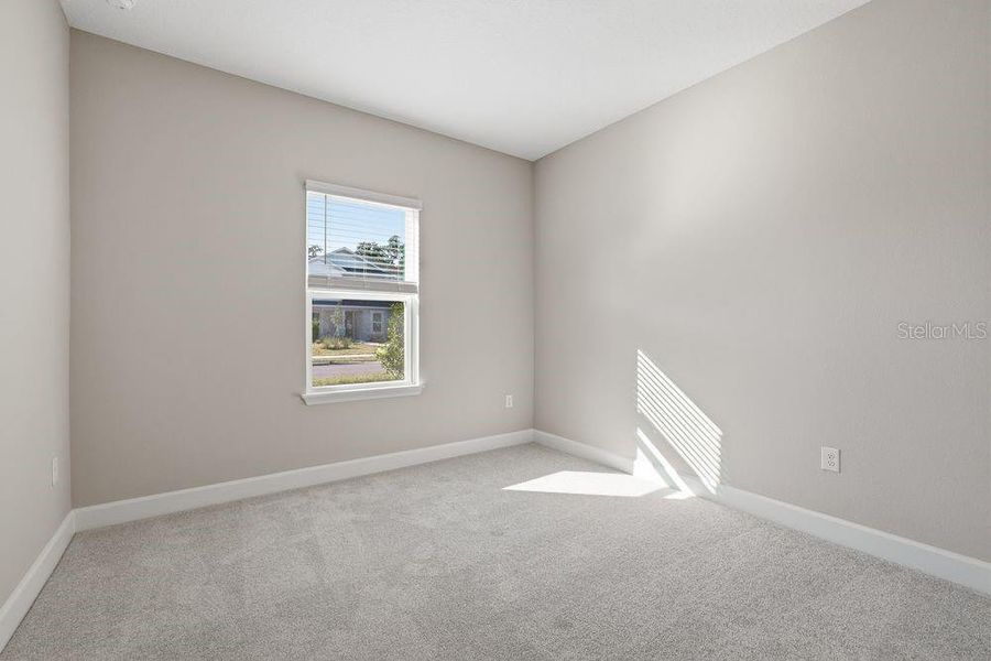 Spacious, unfurnished interior of a new home in Timber Ridge, Plant City (Image 14).