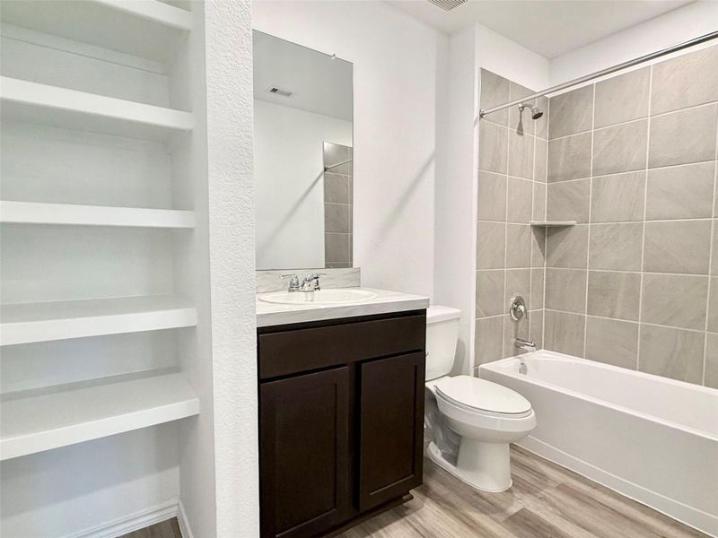 Bright and spacious Secondary Bathroom