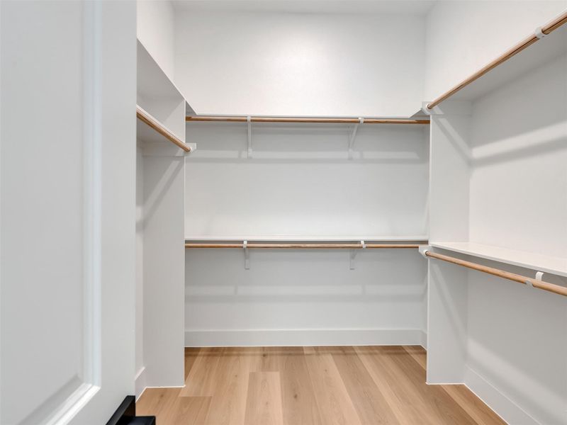 Spacious, unfurnished interior of a new home in , Houston (Image 21).