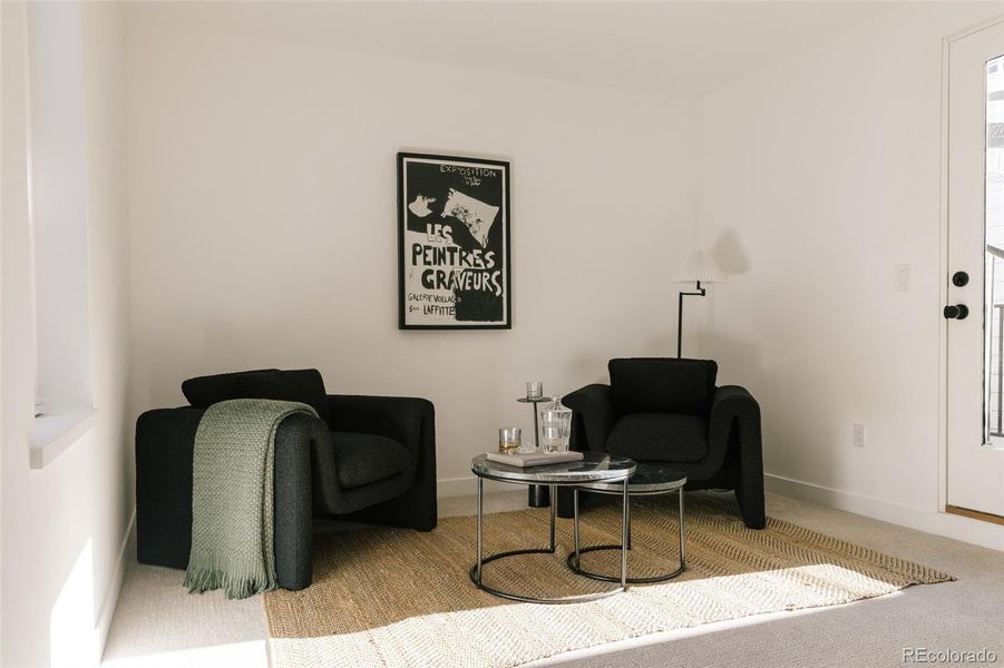 Office or flex space off of primary bedroom