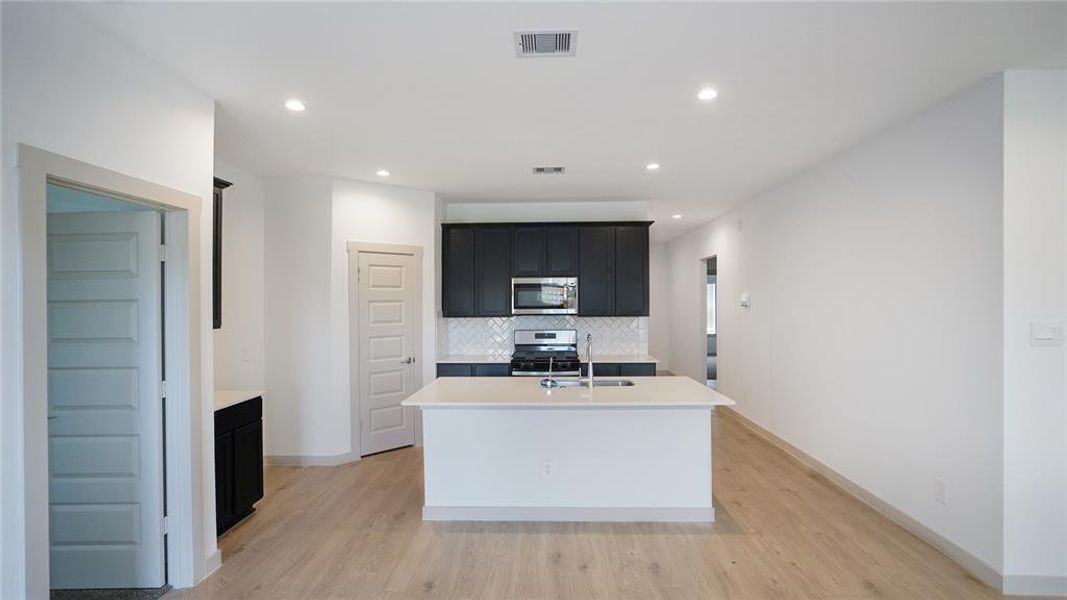Furnished interior view inside a new home in Tamarron, Katy (Image 4).