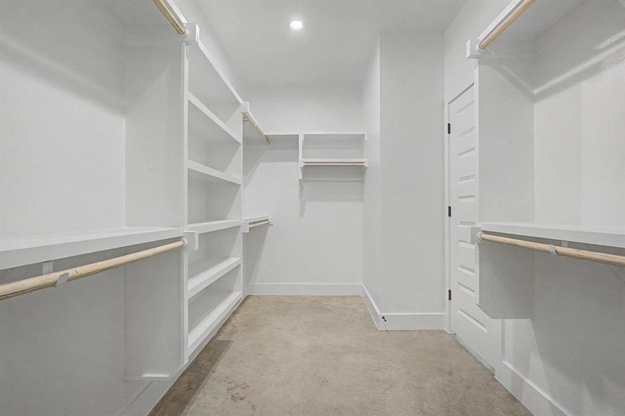 Image 30 of a home in .