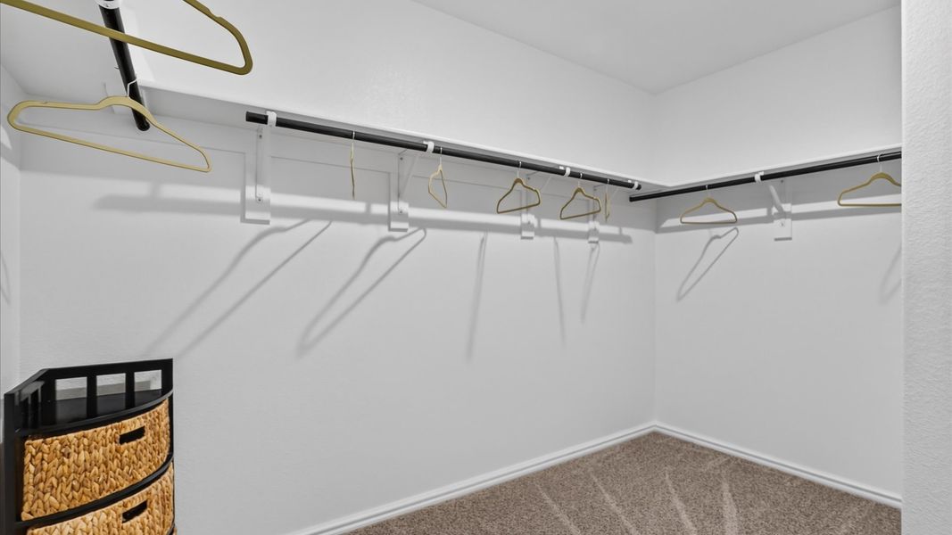 Spacious, unfurnished interior of a new home in Townes Landing, Fort Worth (Image 21).