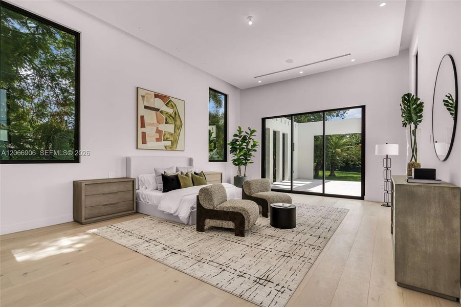 Furnished interior view inside a new home in , Pinecrest (Image 8).