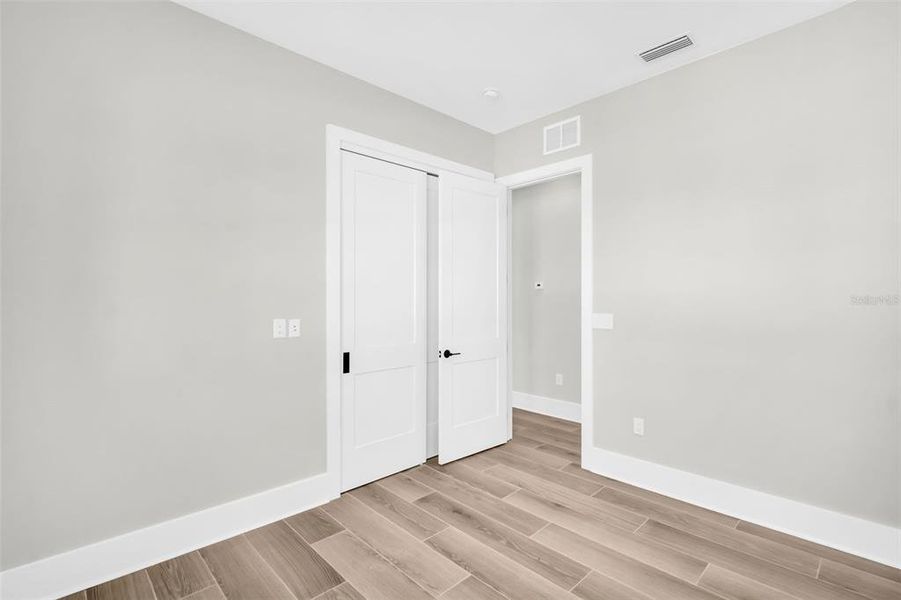 Spacious, unfurnished interior of a new home in , St. Petersburg (Image 52).