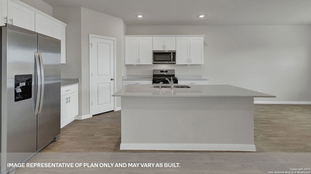 Furnished interior view inside a new home in Paramount, Kyle (Image 8).