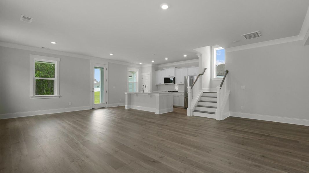 Spacious, unfurnished interior of a new home in Sheep Island, Summerville (Image 12). Spacious, unfurnished interior of a new home in Sheep Island, Summerville (Image 12).