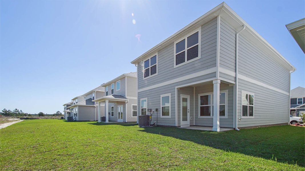 Representative exterior details of a home built from the The Monroe by D.R. Horton in WindMark Beach, Port Saint Joe (Image 29).