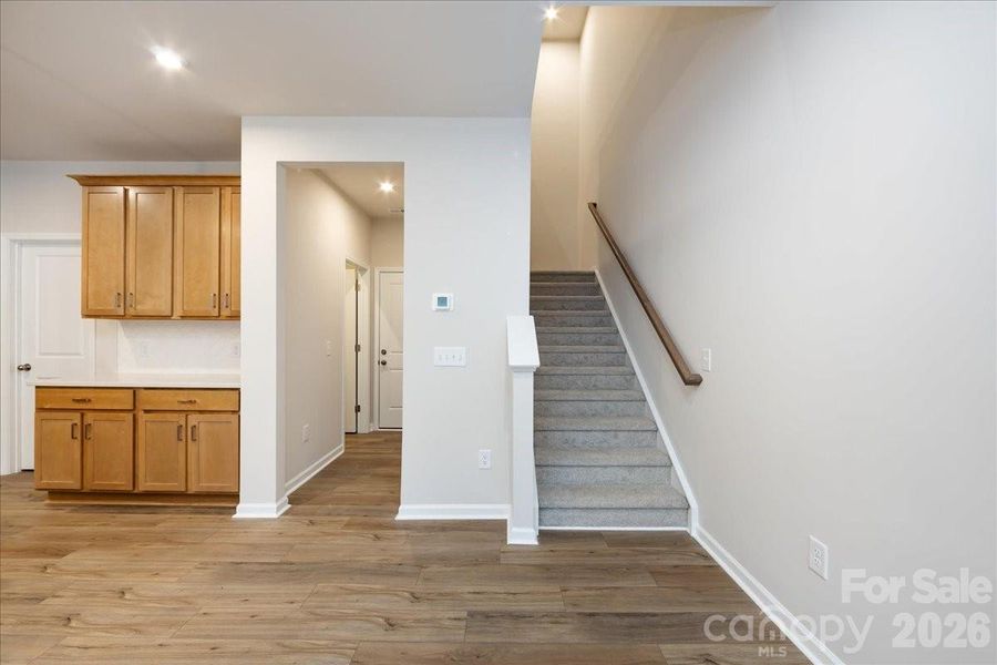 Additional Kitchen Lower and Upper Cabinets