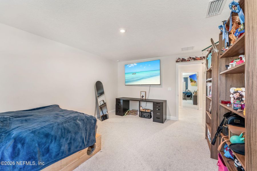 Furnished interior view inside a new home in Olde Mandarin Estates, Jacksonville (Image 35).
