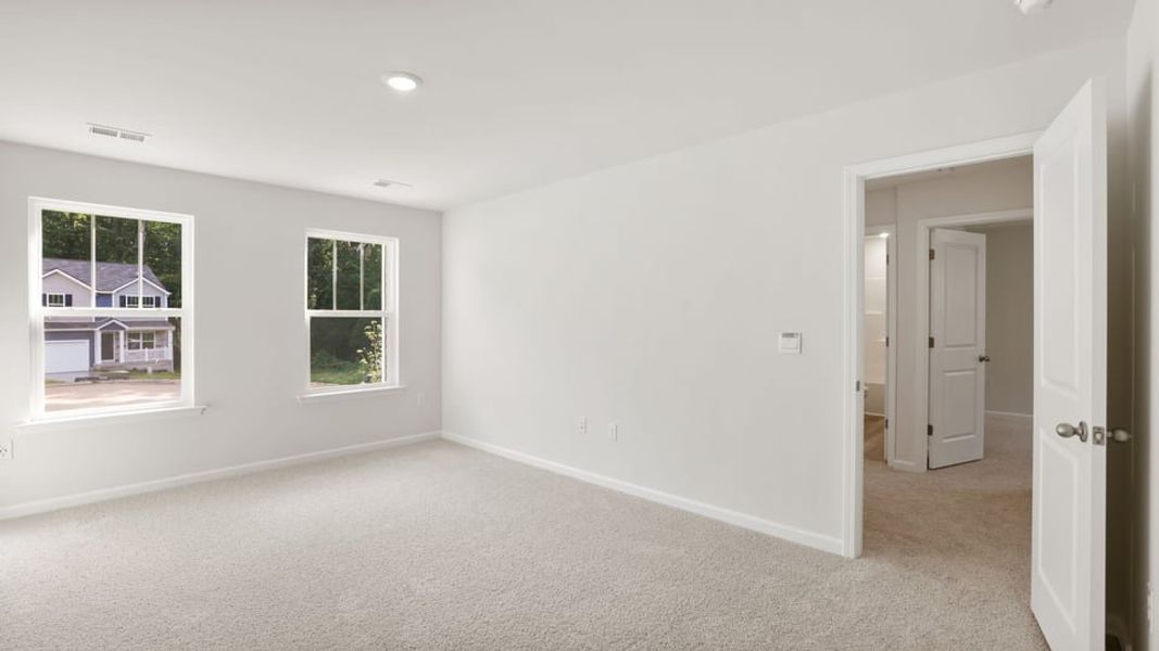 Spacious, unfurnished interior of a new home in Hawk Ridge, Anderson (Image 33). Spacious, unfurnished interior of a new home in Hawk Ridge, Anderson (Image 33).