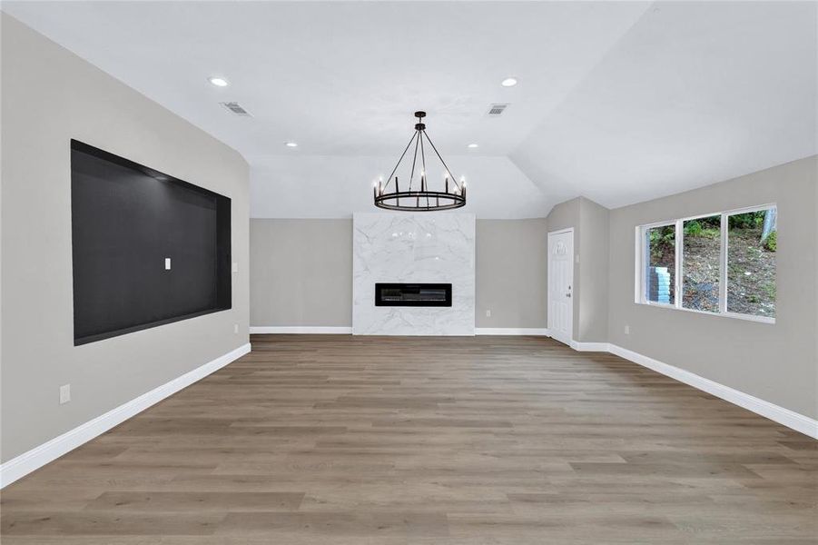 Spacious, unfurnished interior of a new home in , Dallas (Image 37). Spacious, unfurnished interior of a new home in , Dallas (Image 37).