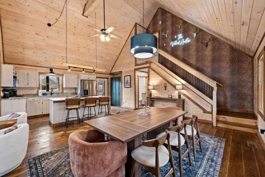 Community amenities in , Blue Ridge (Image 54).