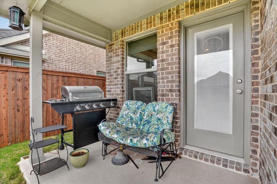 Exterior details and patio area of a home in Silo Mills, Joshua (Image 4).