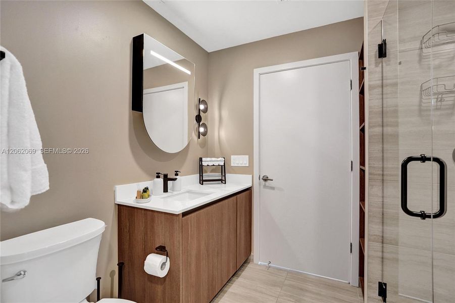 Furnished interior view inside a new home in , Miami Beach (Image 6).