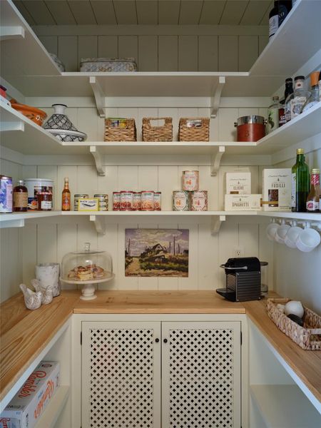 Close-up of interior finishes inside a home in , Johnson City (Image 11).