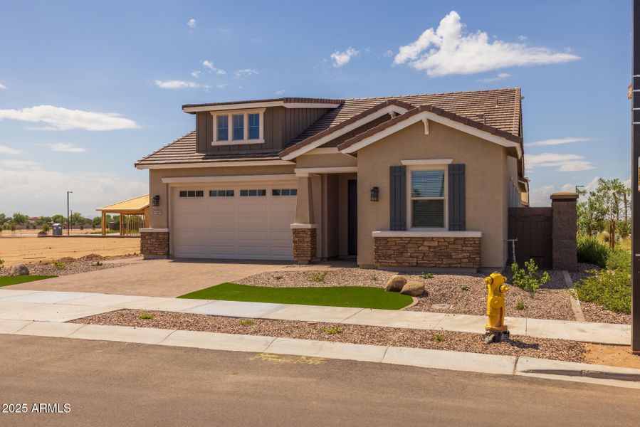 2)FRONT OF HOME 2)FRONT OF HOME