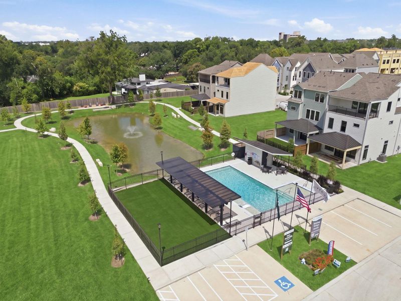 Community amenities in Spring Valley Creek, Houston (Image 42).
