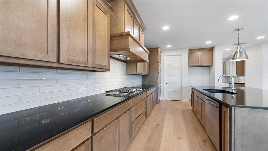 Furnished interior view inside a new home in Ventana 70', Fort Worth (Image 11).