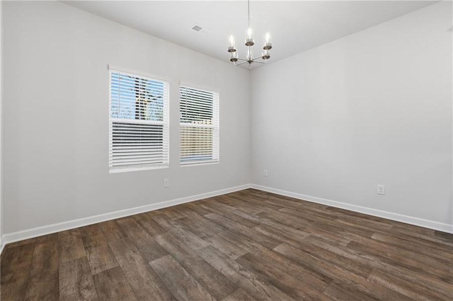 Spacious, unfurnished interior of a new home in Concord Oaks, Powder Springs (Image 13).