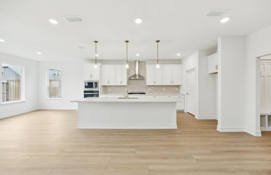 Representative furnished interior of a home built from the Gillett by Pulte Homes in Pinnacle at Legacy Hills, Celina (Image 10).
