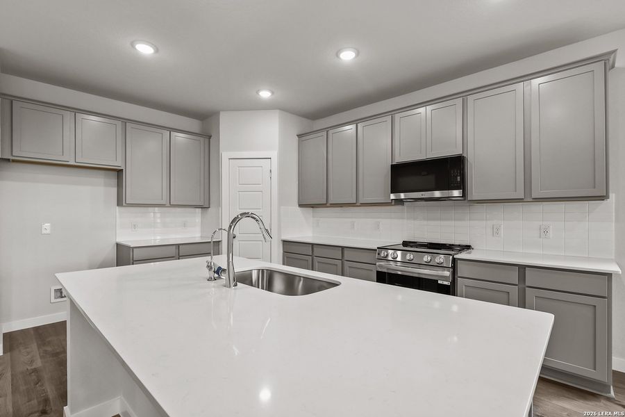 Furnished interior view inside a new home in Cinco Lakes, San Antonio (Image 12).