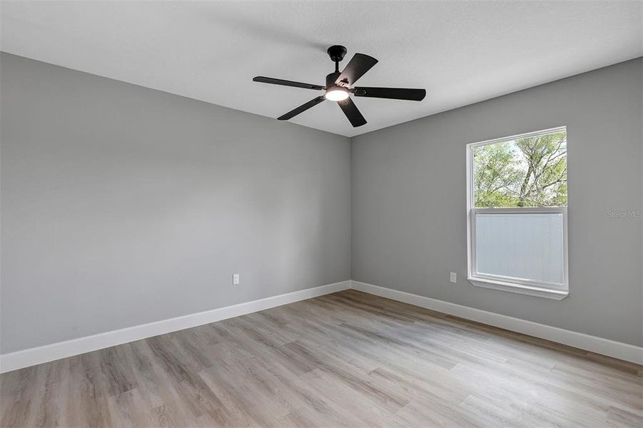Spacious, unfurnished interior of a new home in , Summerfield (Image 29).