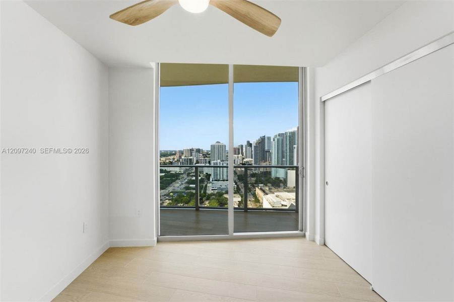 Spacious, unfurnished interior of a new home in , Miami (Image 21).
