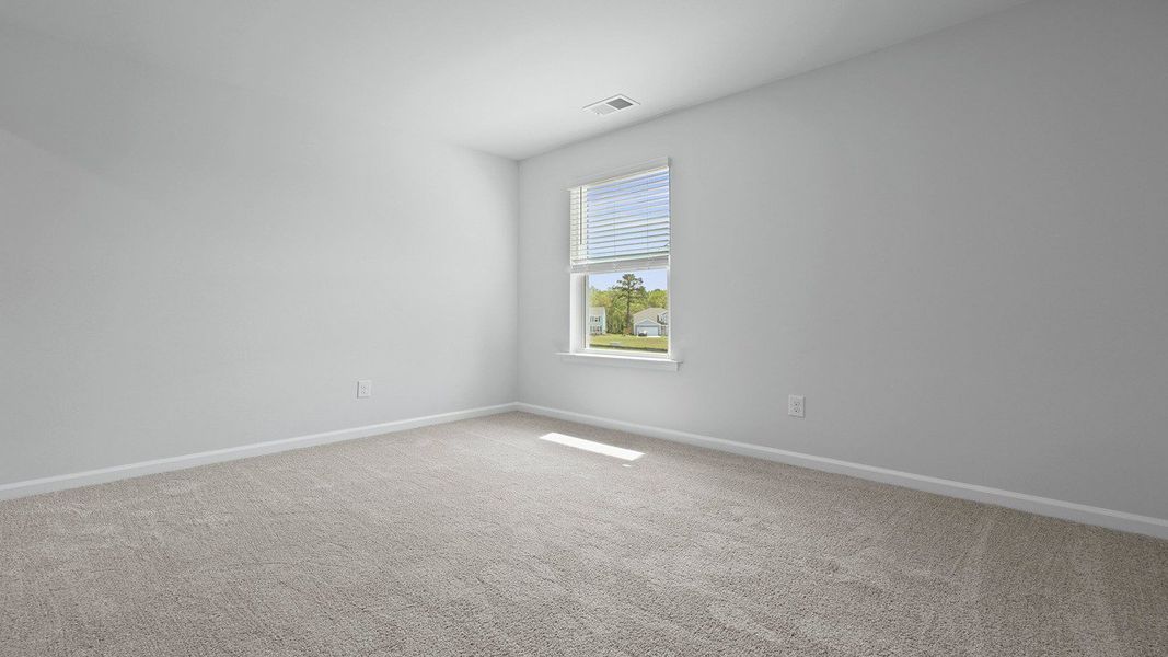 Spacious, unfurnished interior of a new home in Lakeview at Kitfield, Moncks Corner (Image 27).