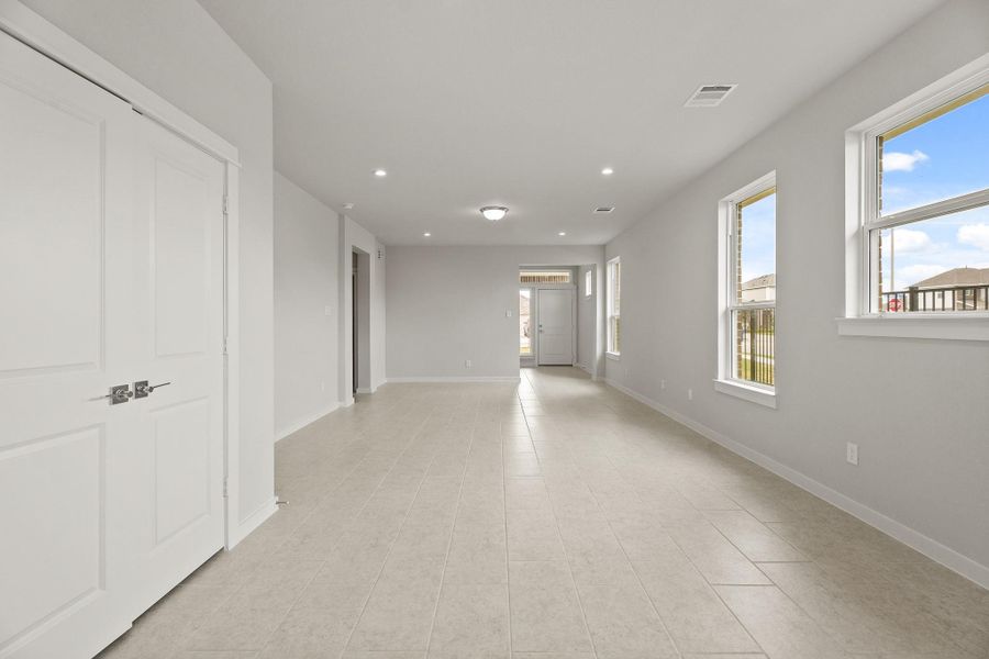 Image 7 of a home in Lago Mar 40' at Lago Mar. Image 7 of a home in Lago Mar 40' at Lago Mar.